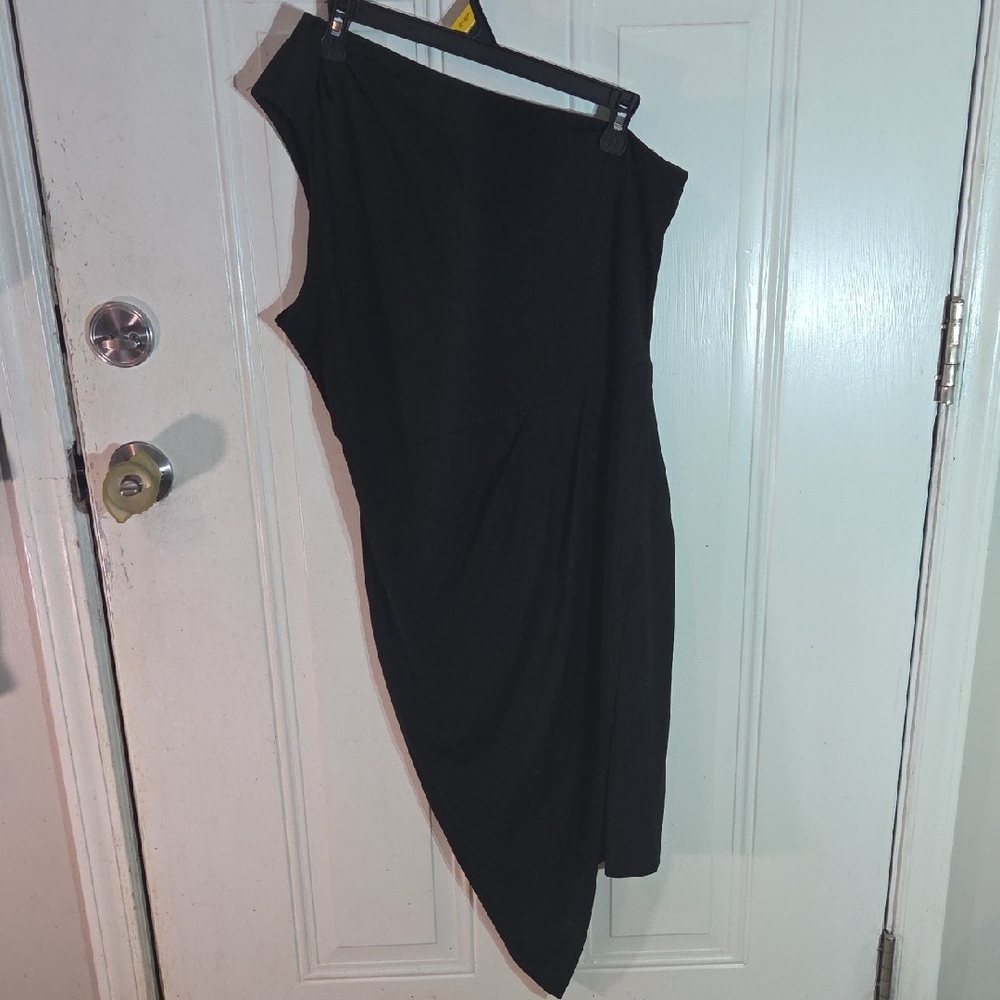 Elegant Black Asymmetrical Dress Size XL